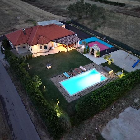 Villa Six Brothers Juricici Exterior photo
